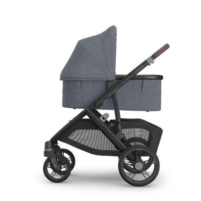 Uppababy VISTA V3 Pushchair Bundle | Julian