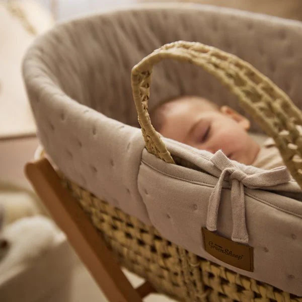 The Little Green Sheep Organic Dimple Quilted Moses Basket & Mattress | Truffle