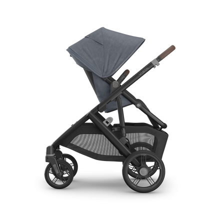 Uppababy VISTA V3 Pushchair Bundle | Julian
