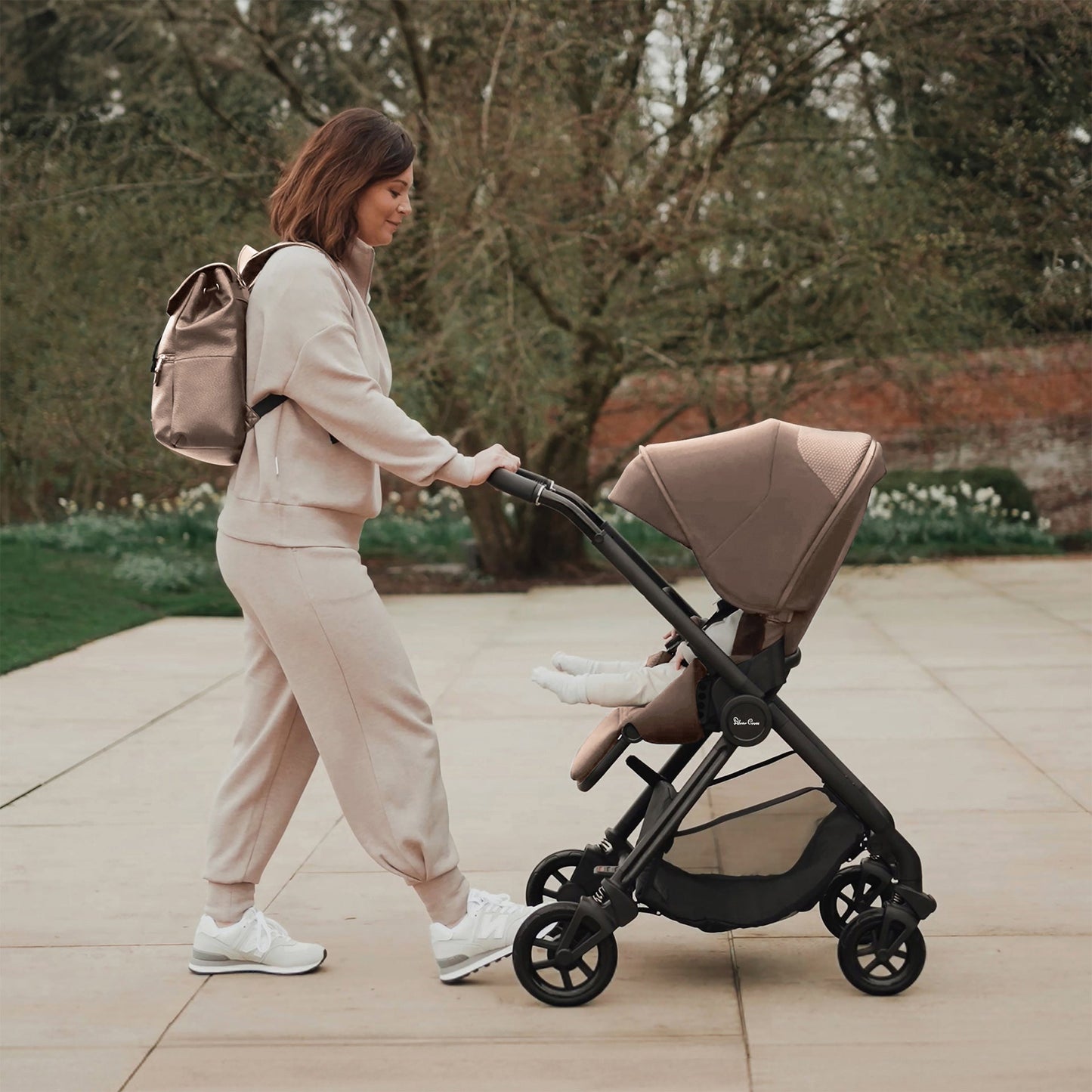 Silver Cross Dune 2 Pushchair & Accessory Bundle | Mocha