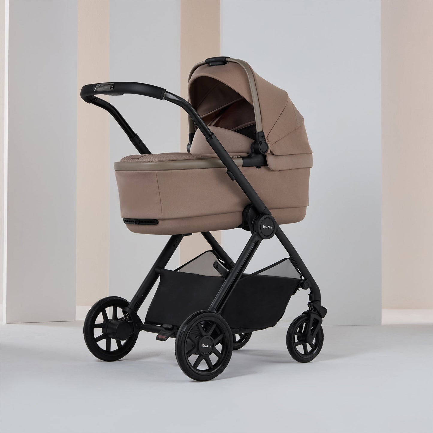 Silver Cross Reef 2 Pushchair & Accessory Bundle | Mocha
