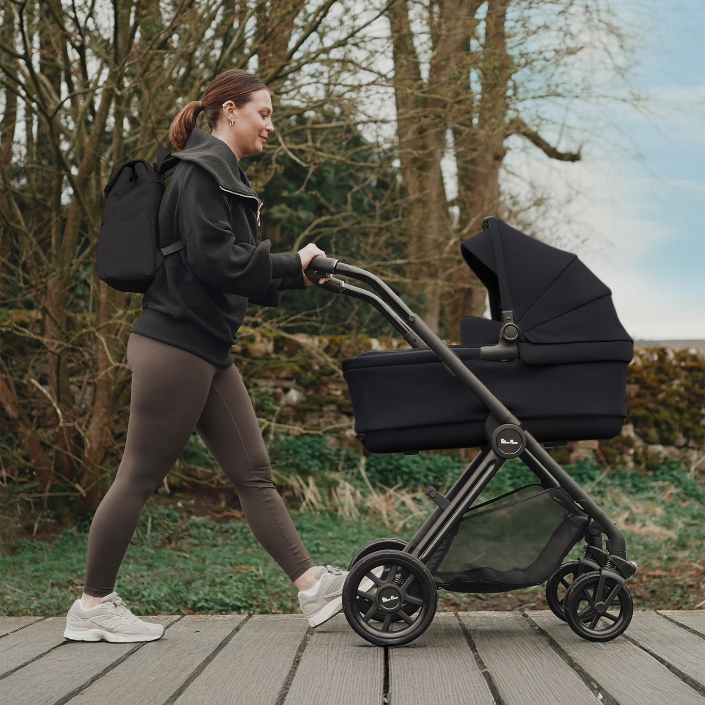 Silver Cross Reef 2 Ultimate 360 Family Car Seat Bundle | Space