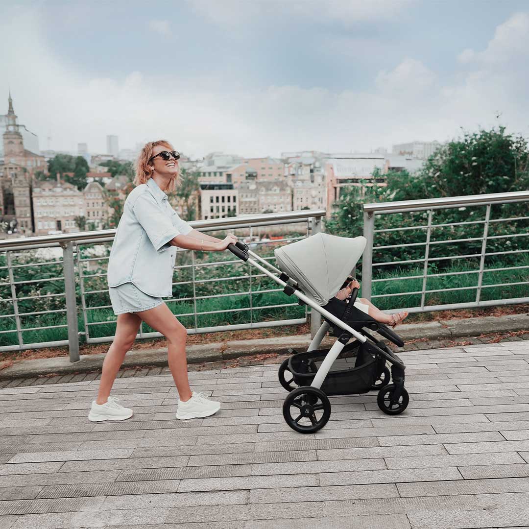 Silver Cross Tide Pushchair Bundle - Sage