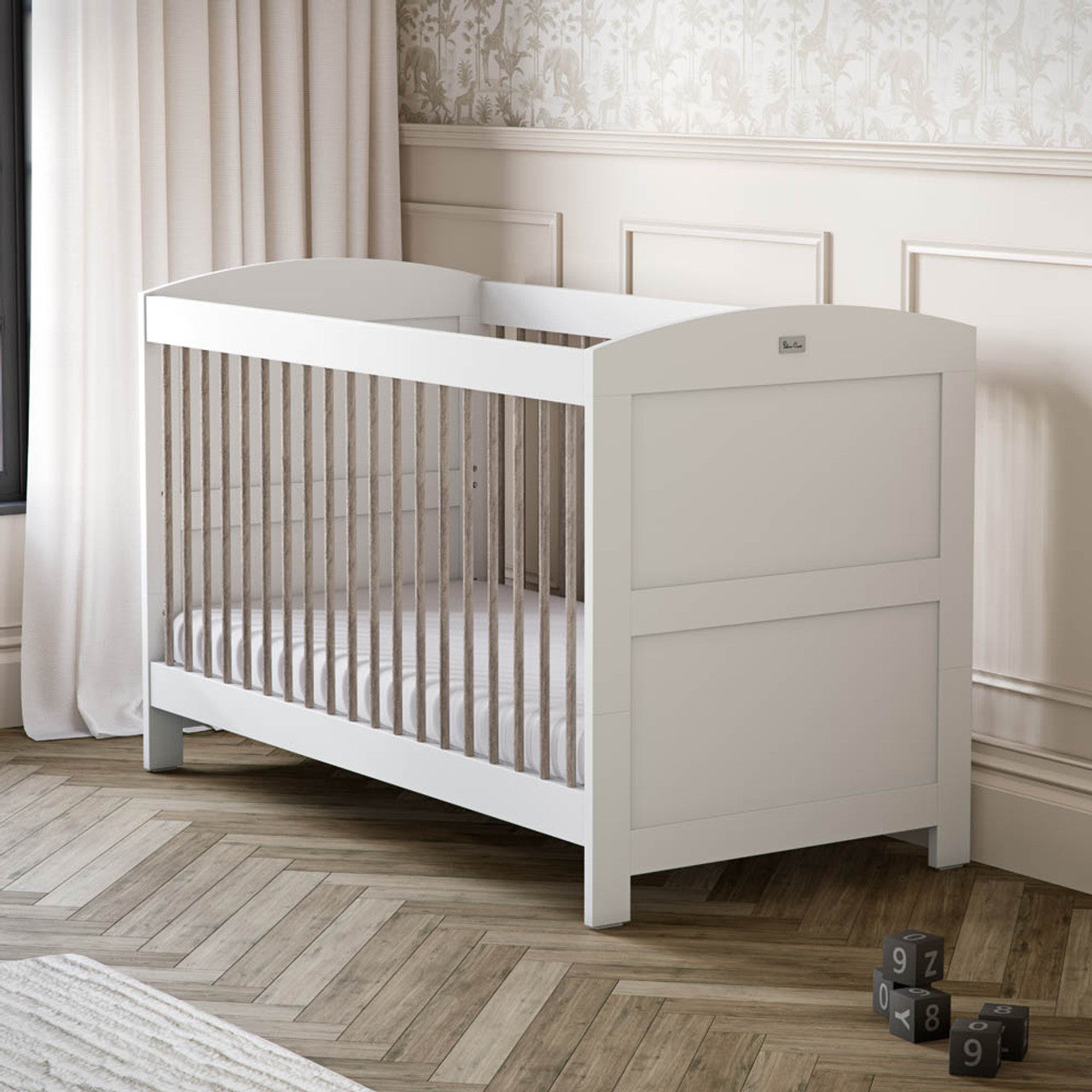 Silver Cross Valencia Complete Nursery Set | White/Natural Ash